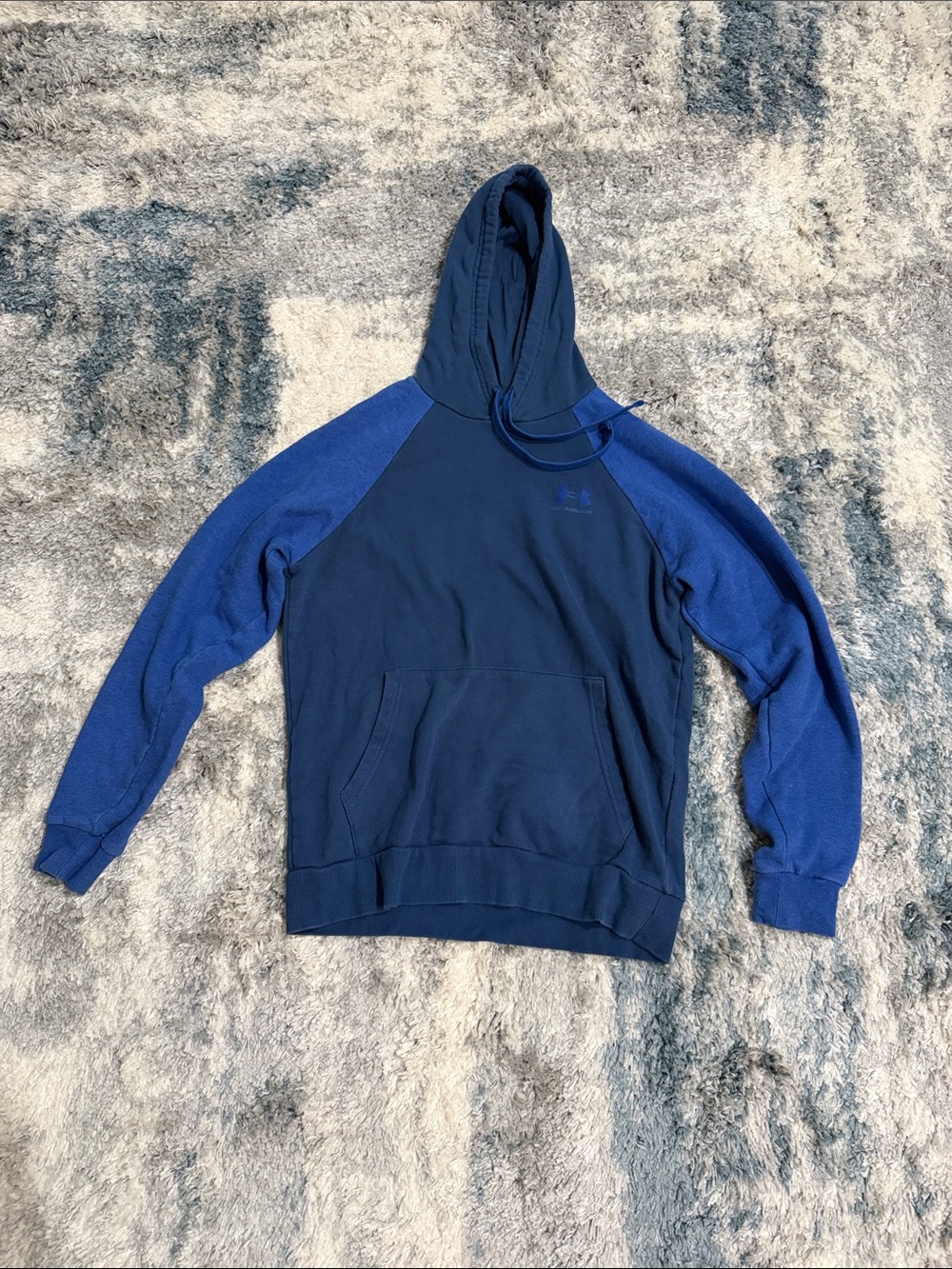 Men’s Under Armour Navy and Royal Blue Raglan Pullover Hoodie
